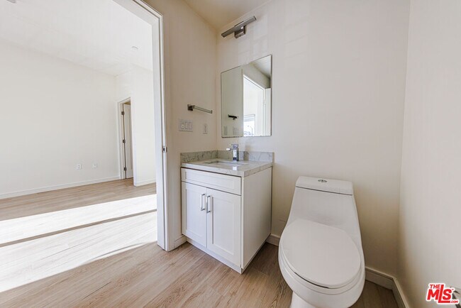 Building Photo - 1187 Crenshaw Blvd