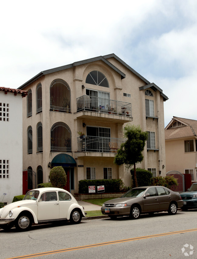 Building Photo - Casa Del Sol