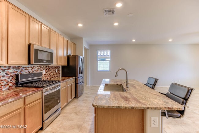 Building Photo - 8804 E Stone Meadow Cir