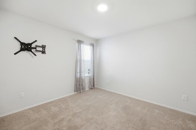 Building Photo - 1009 Marvin Wy