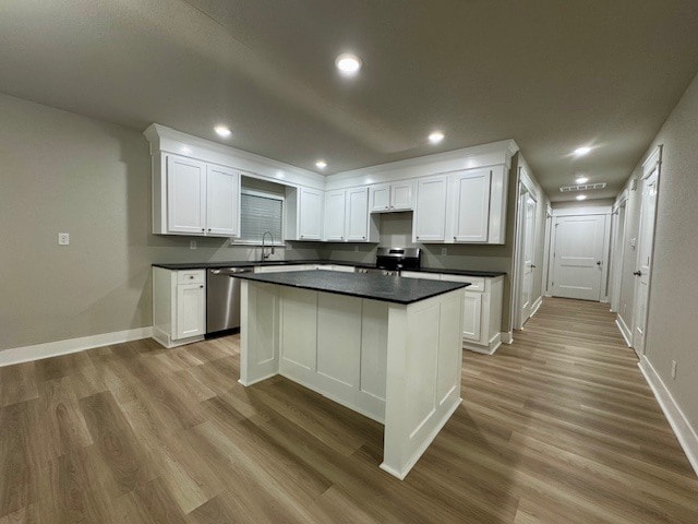 Building Photo - 1208 W Lazy L St