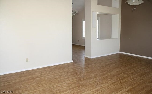 Building Photo - 380 E Happy Canyon Rd