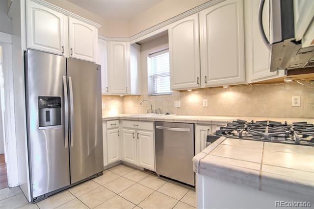 Building Photo - 86 S Pearl St