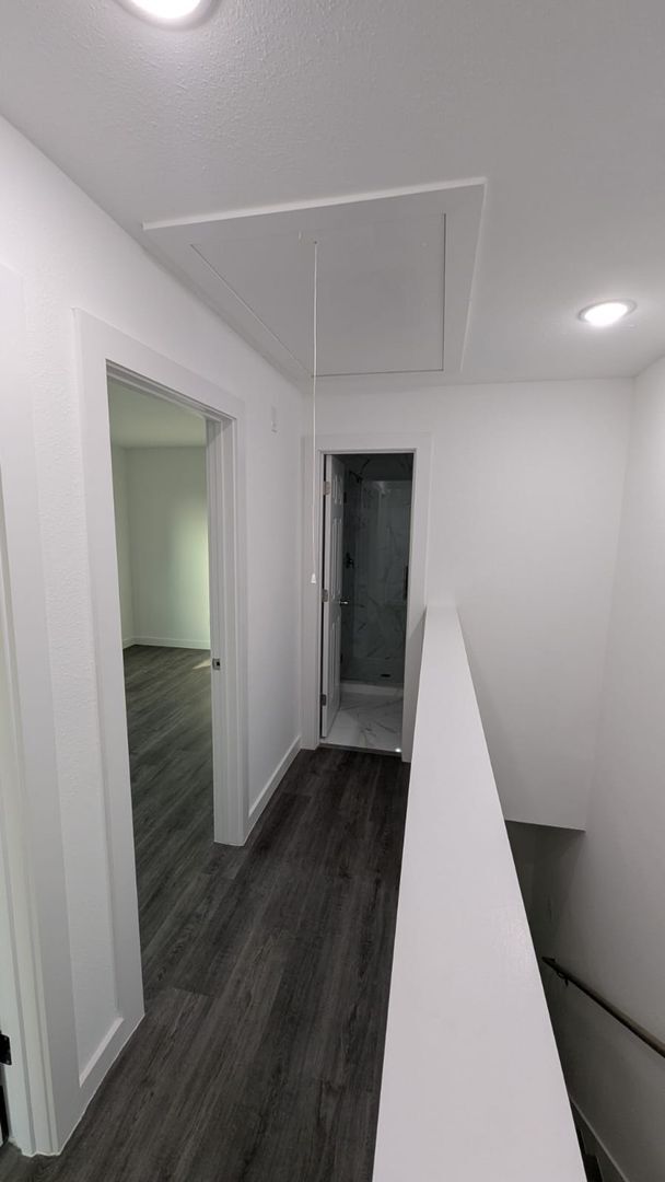 Building Photo - ? Brand-New Unit – 3 Bedrooms, 2.5 Bathroo...