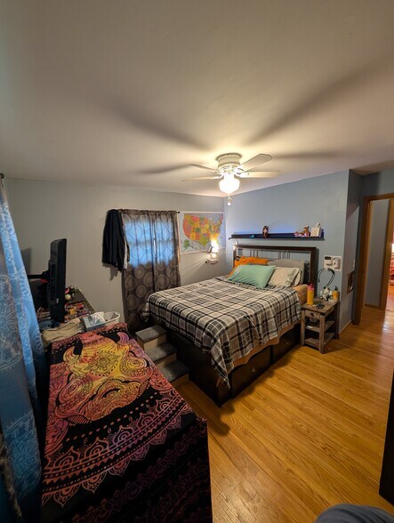 Building Photo - 4521 Jade Ln