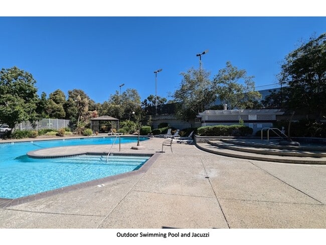 Building Photo - 6436 Buena Vista Dr