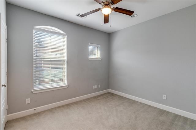 Building Photo - 1348 Arch Pl