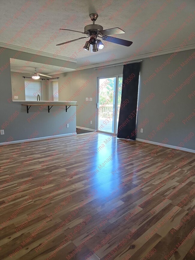 Building Photo - Beautiful Upscale Home – Beavercreek Schoo...