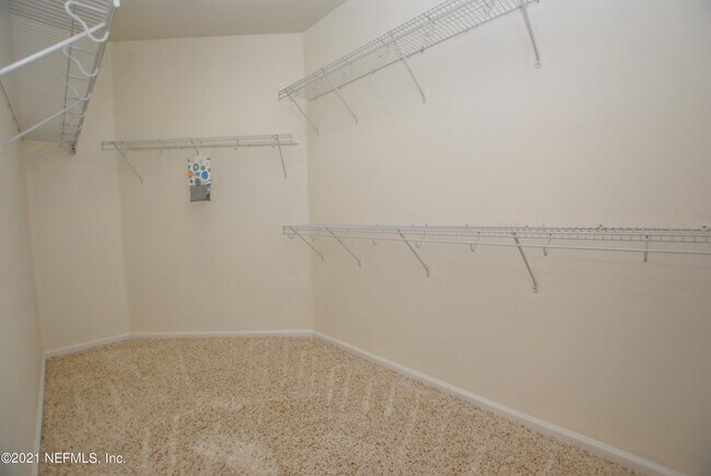 Building Photo - 6633 Jefferson Garden Ct