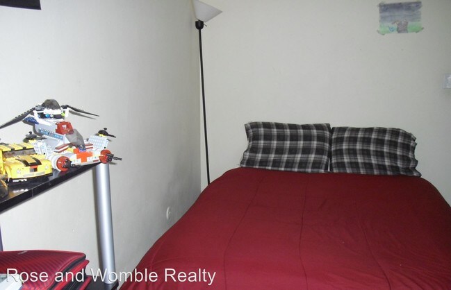 Building Photo - 4 br, 2 bath House - 5525 Society Court