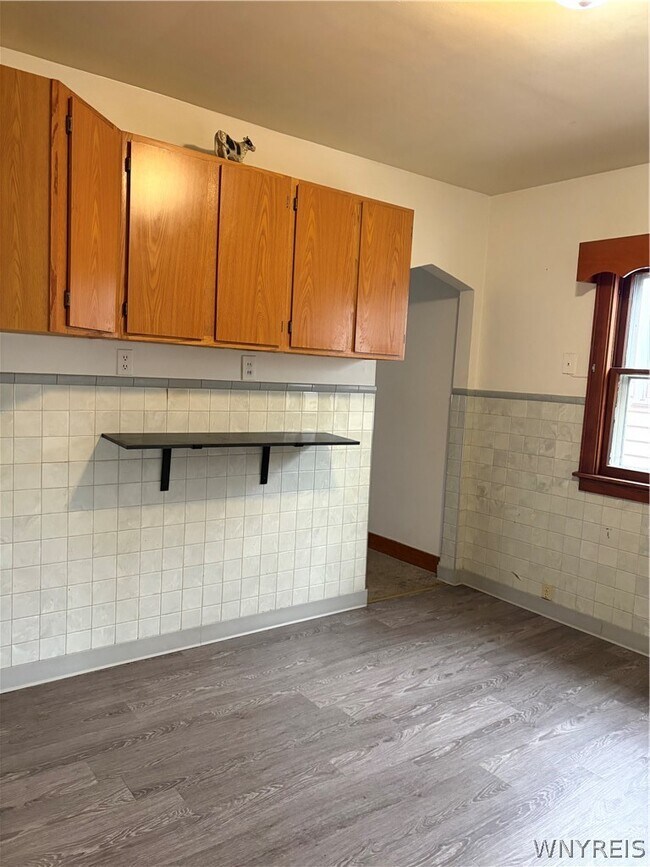 Building Photo - 420 18th St