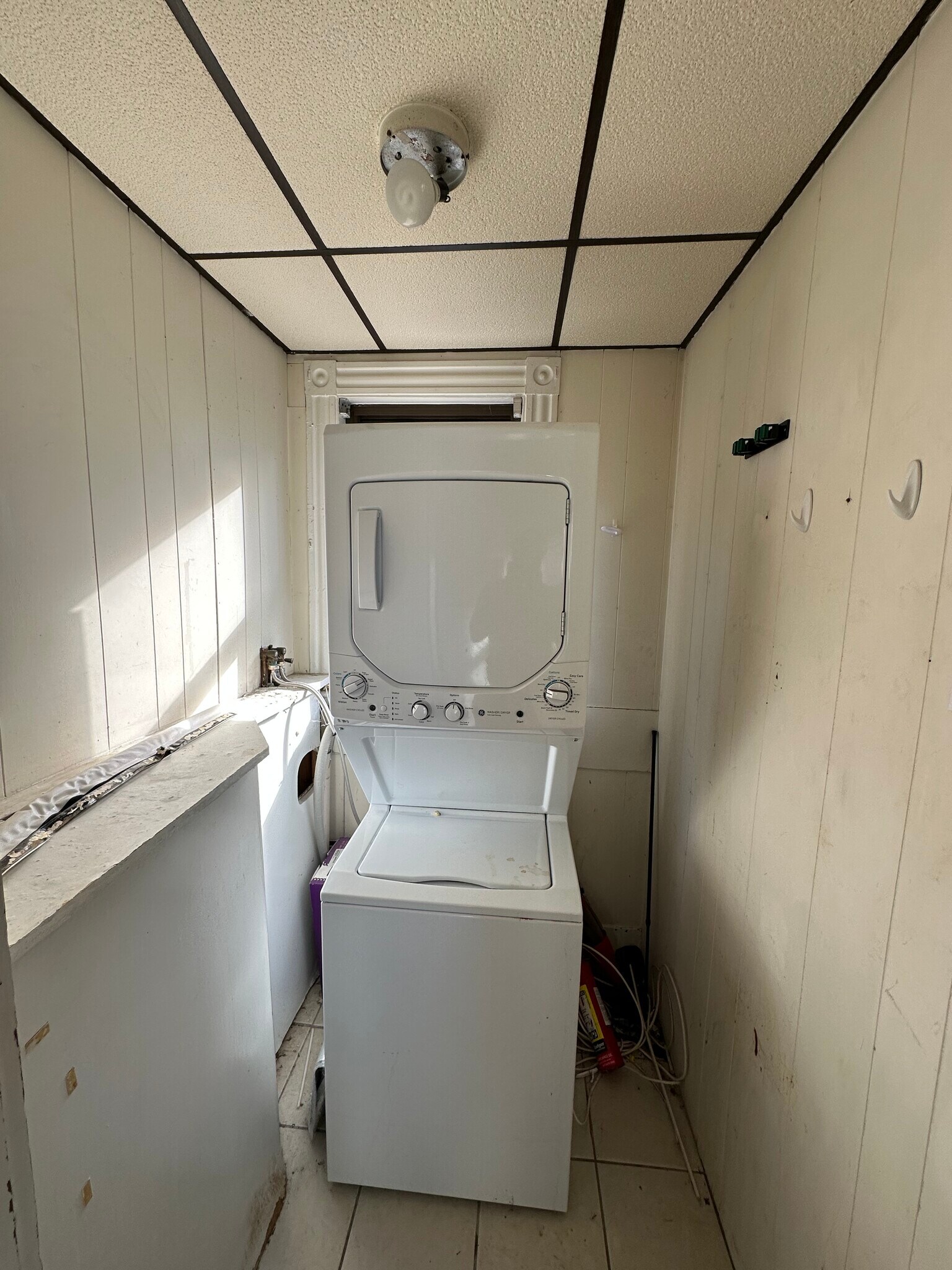 Building Photo - 15 Cushman Rd