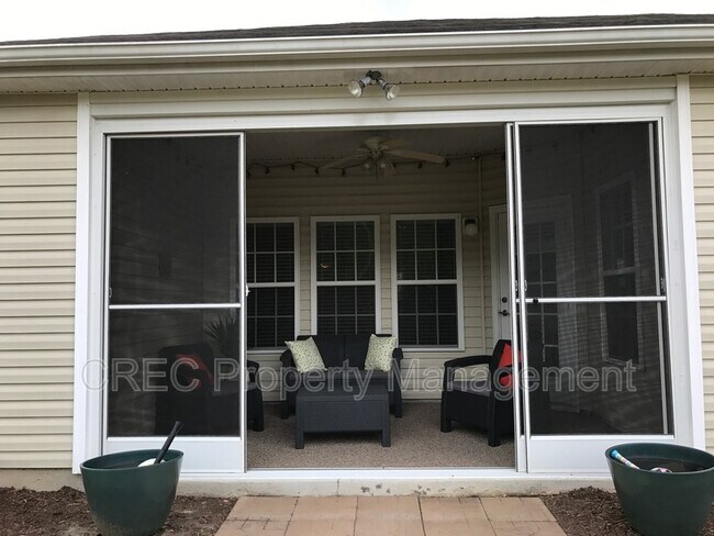 Building Photo - 272 Mayfield Dr