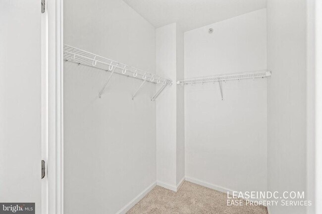 Building Photo - 440 L St NW