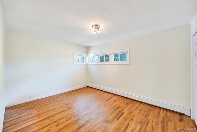 Building Photo - 3685 Prairie Path