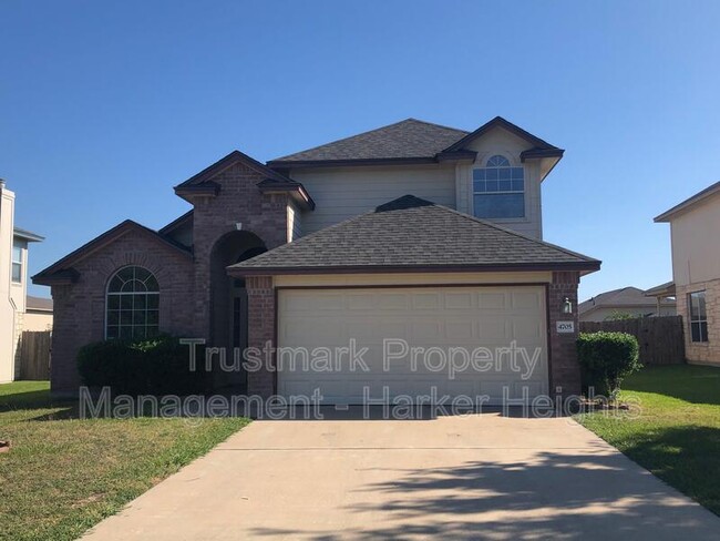 Primary Photo - 4705 Golden Gate Dr