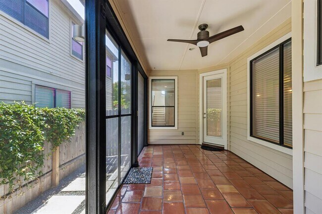 Building Photo - 3108 Corbin Ln