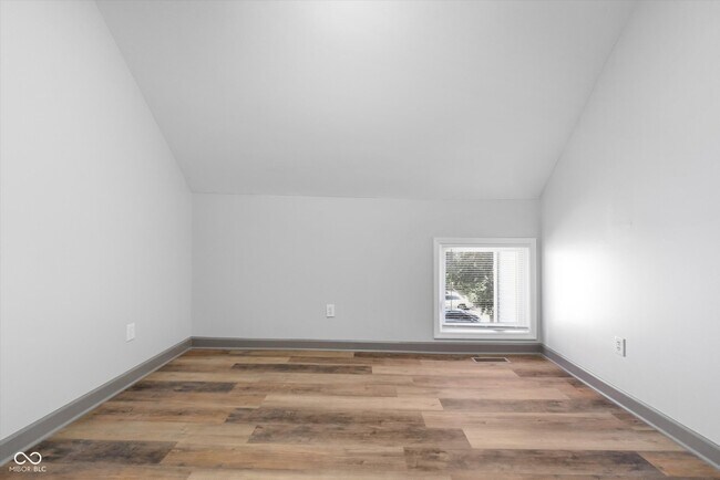 Building Photo - 314 N Hamilton Ave