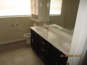 Building Photo - 280 Cypress Point Cir