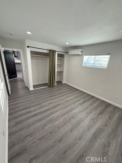 Building Photo - 13718 Hanwell Ave