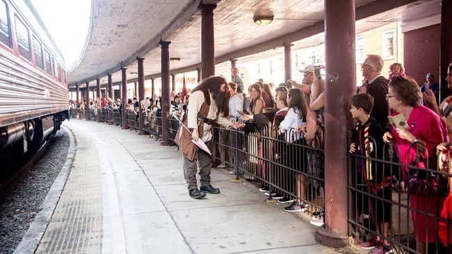 Building Photo - 2 Waverley Green