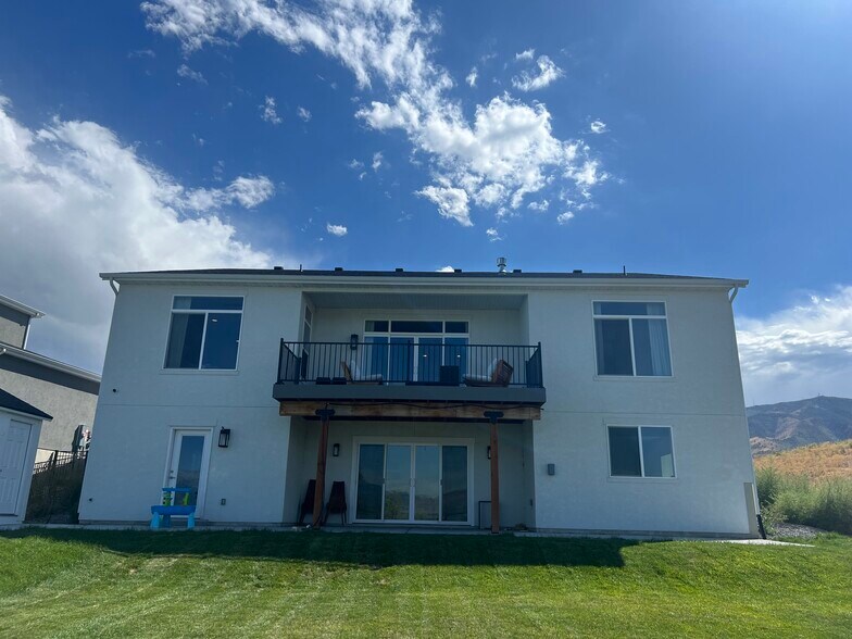 Building Photo - 2356 S Blue Water Ln