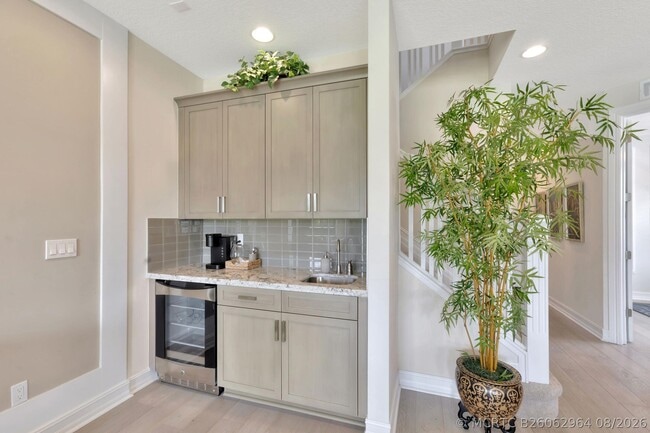 Building Photo - 11900 Cypress Key Way