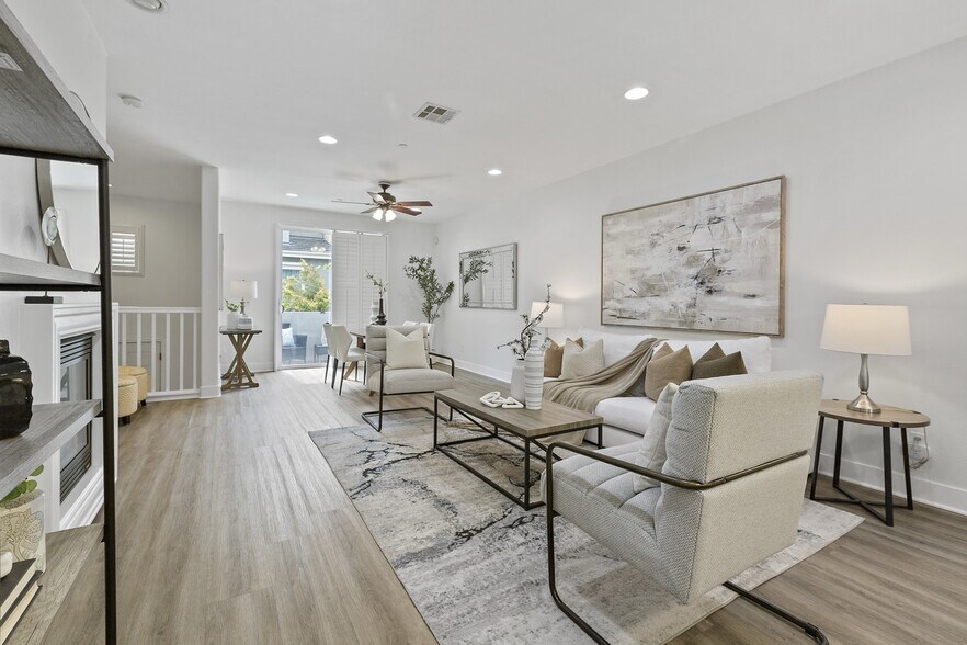 Building Photo - 44 Muller Pl