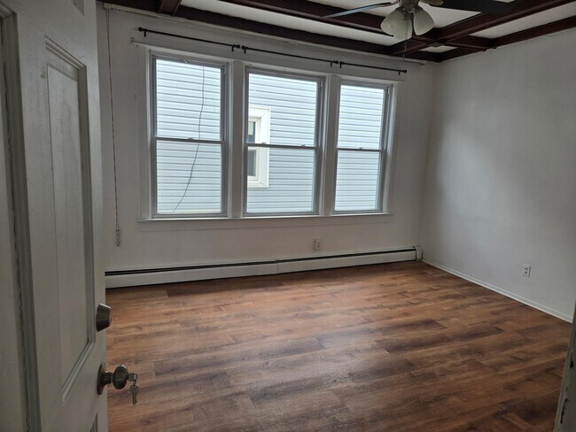 Building Photo - 51 Audubon Ave