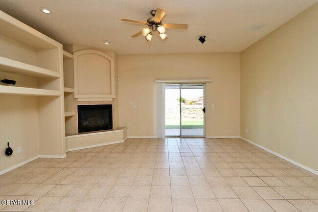 Building Photo - 1455 Cherokee Ridge Dr