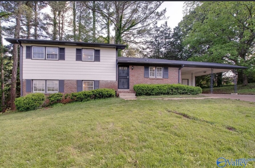 Front of House - 4701 Raton Blvd NW