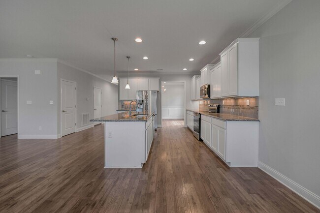 Building Photo - 4155 Sperling Dr