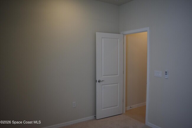 Building Photo - 5039 Sunnytime St