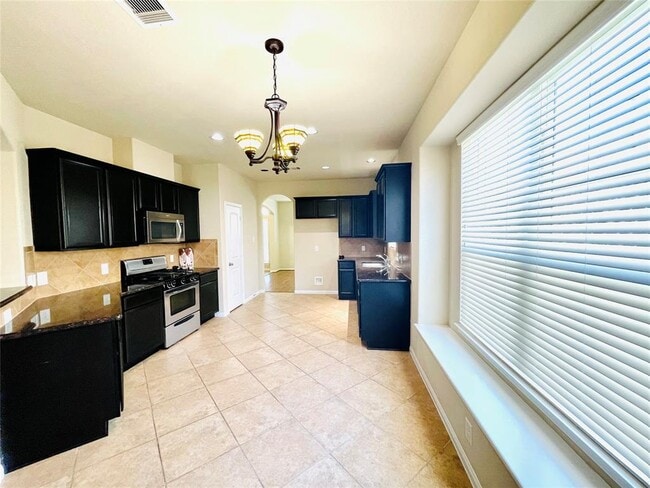 Building Photo - 24814 Colonial Maple Dr