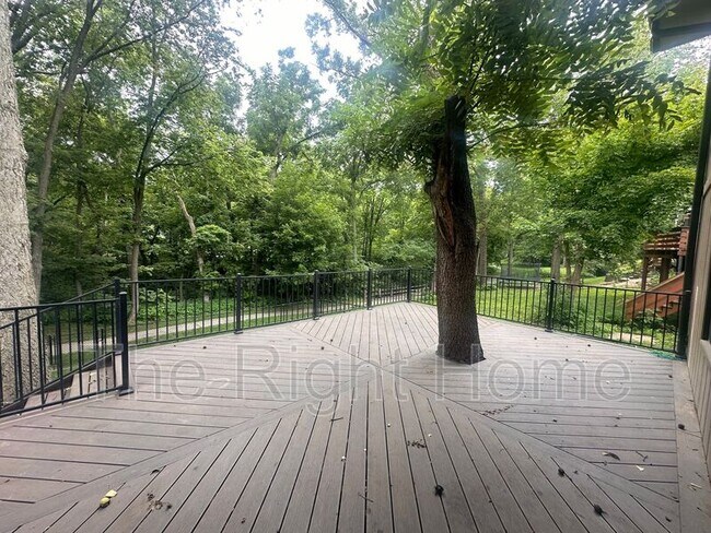 Building Photo - 11736 Quail Dr