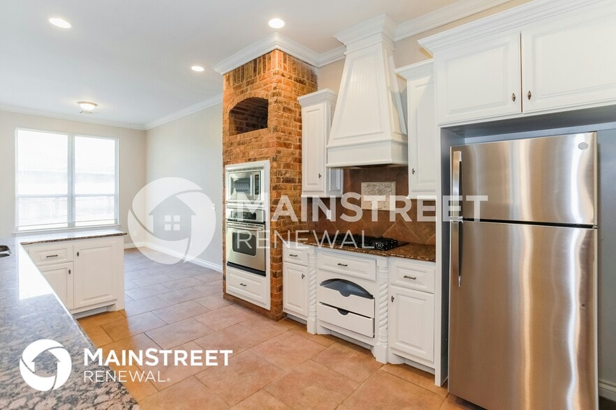 Building Photo - 4604 NW 162nd Ct