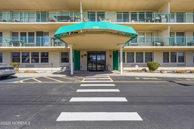 Building Photo - 480 Ocean Ave N