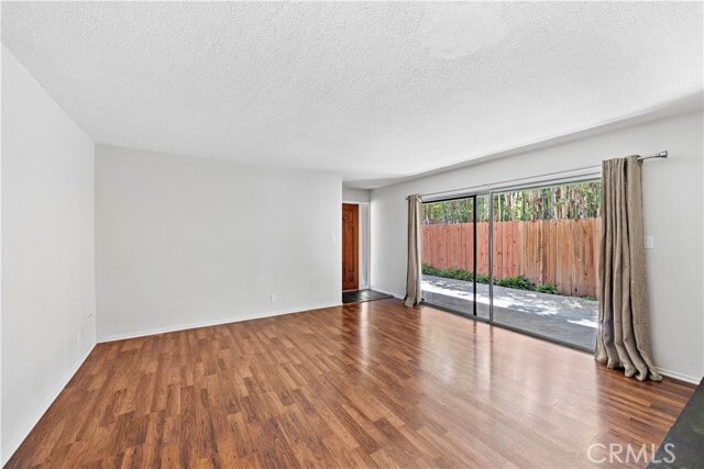Building Photo - 329 Orizaba Ave