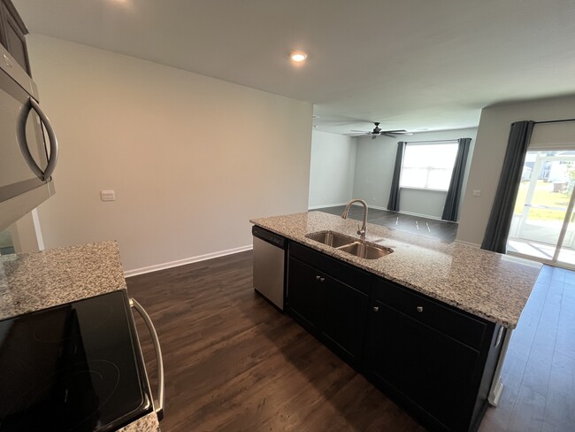 Building Photo - 108 Buttermere Wy