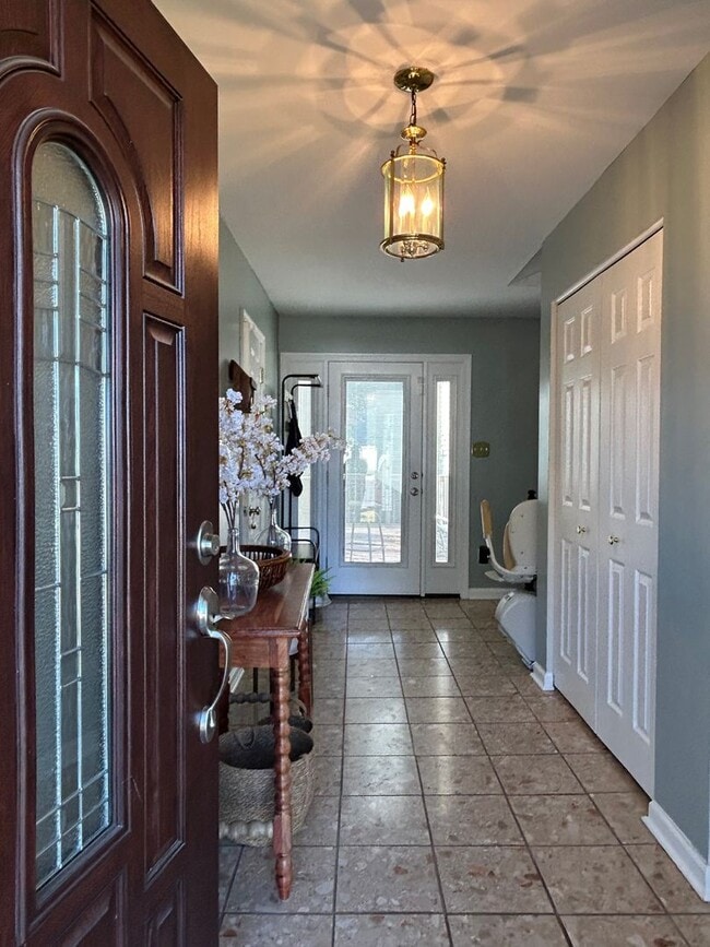 Building Photo - 116 Kane Dr