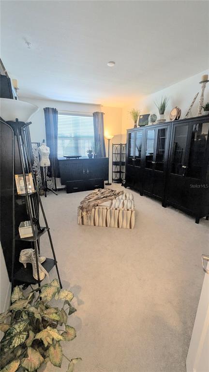 Building Photo - 5639 N Honore Ave