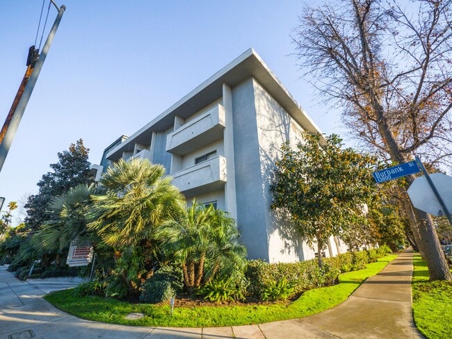 Building Photo - Celebrate the Season With Our December Move-In Special!