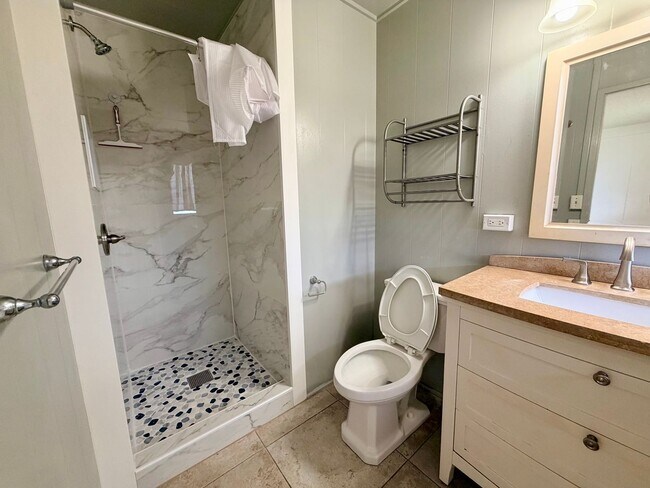 Building Photo - Beautiful Single Family Home (3Bedrooms/2Baths) in Makakilo!