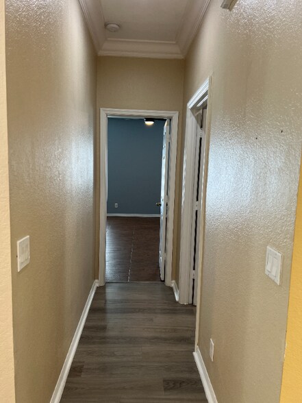 Building Photo - 2759 Orange Grove Trail