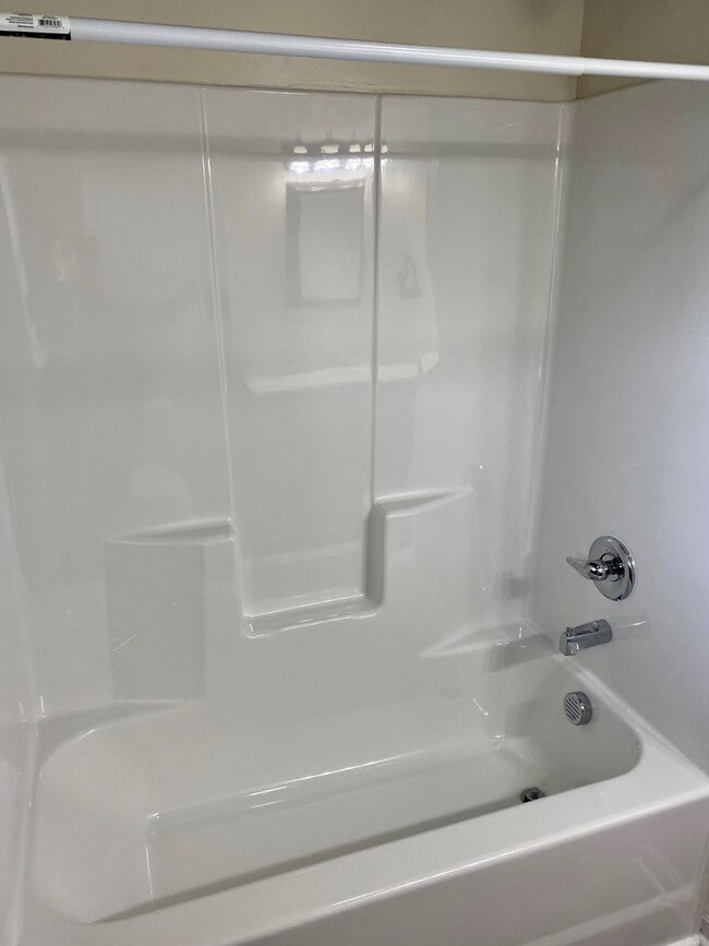 Building Photo - Amazing property! Dreamy wraparound porch! Immaculate & Completely Updated! 3 Bedrooms/2 Baths!