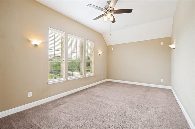 Building Photo - 2449 Kingsgate Dr