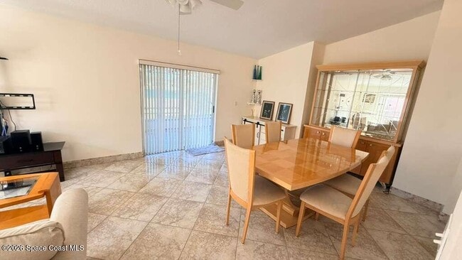 Building Photo - 4550 Bellaluna Dr