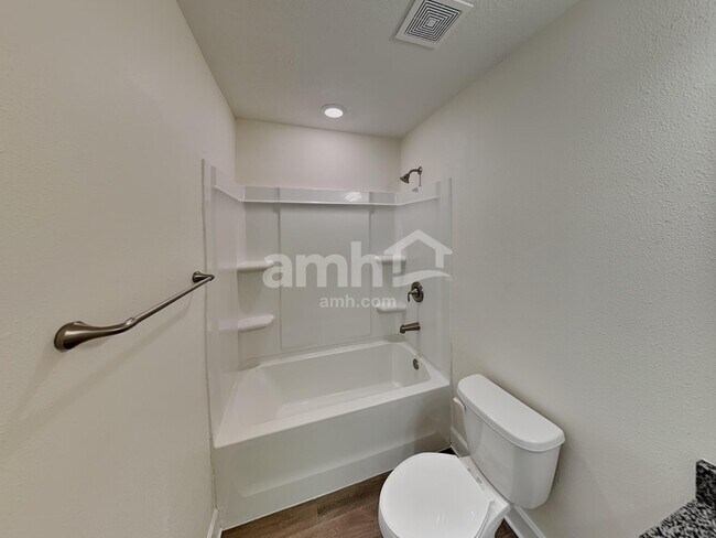 Building Photo - 2900 Calebs Cove Way