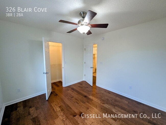 Building Photo - 326 Blair Cove