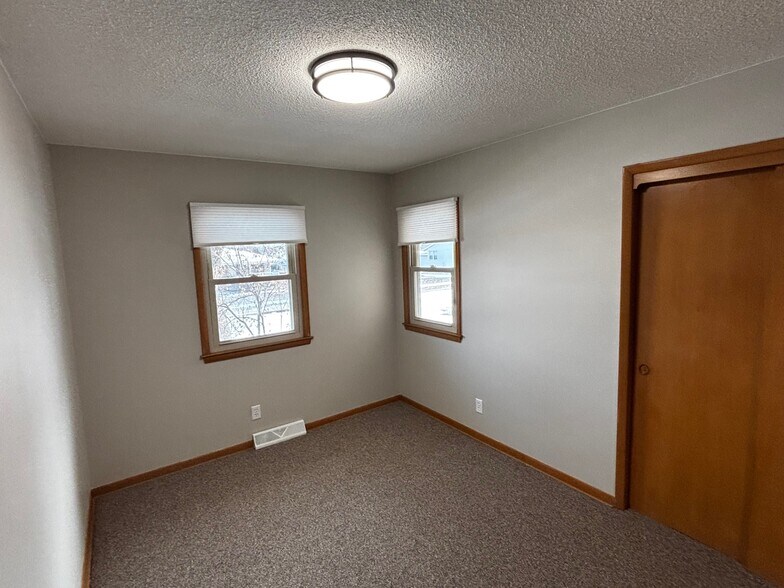 Building Photo - 3816 82nd St